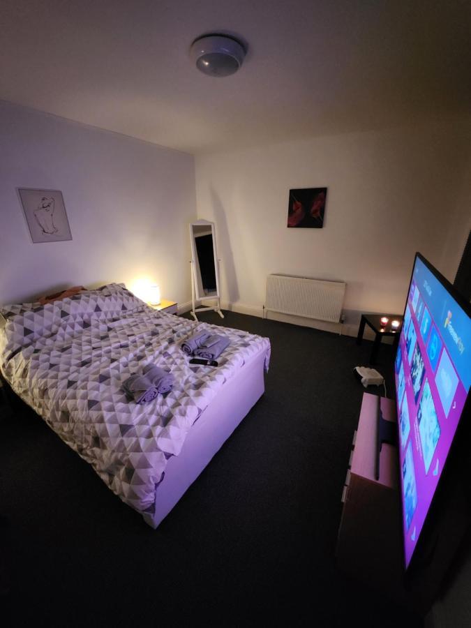 Nice Cosy Flat. Walking Distance To City นอตติงแฮม ภายนอก รูปภาพ